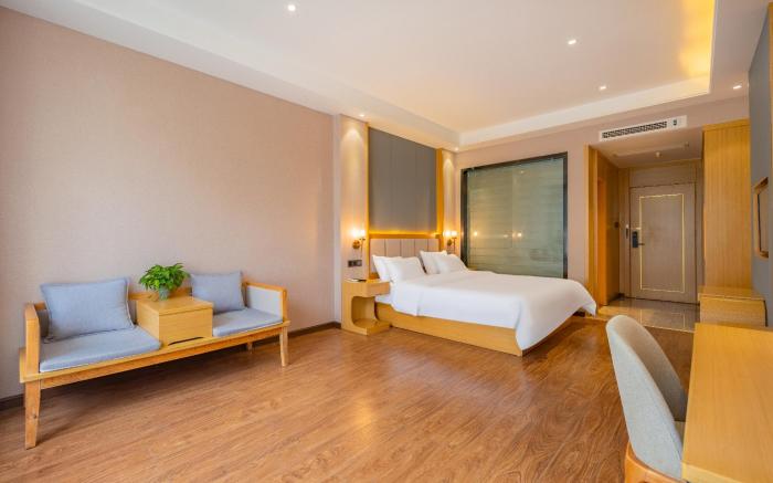 Hanting Hotel Lijiang Ancient Town Xianghe Commercial Plaza