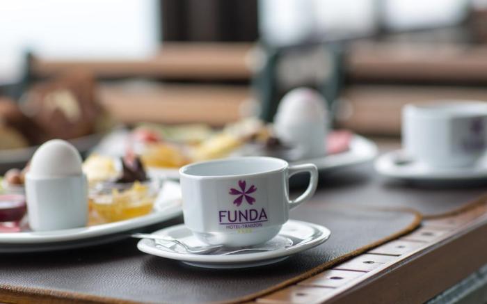 Funda Hotel