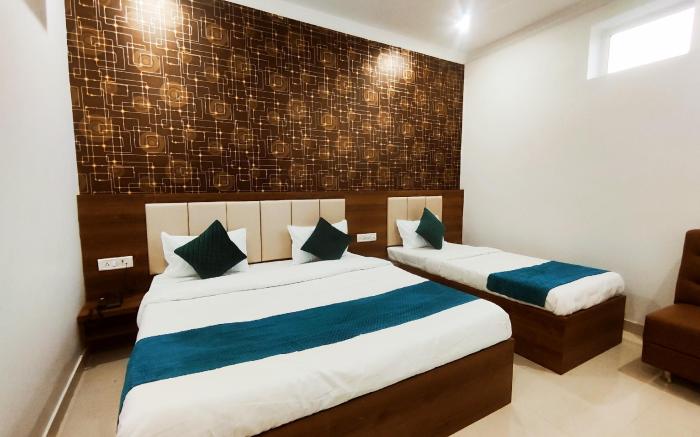 Hotel JVS Palace
