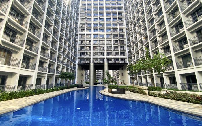 Homefort iHotel at Shore Residences