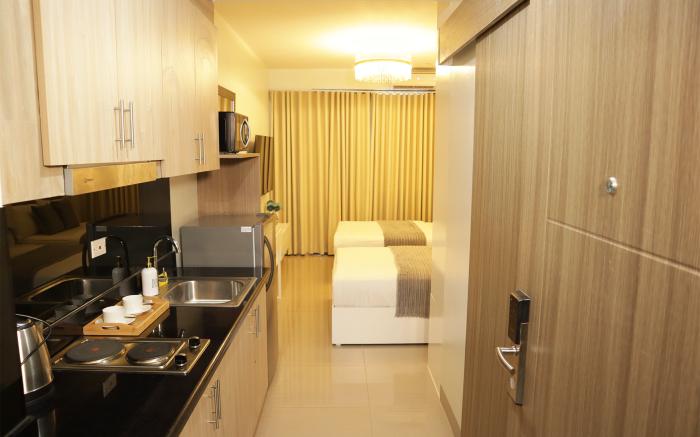 Homefort iHotel at Shore Residences