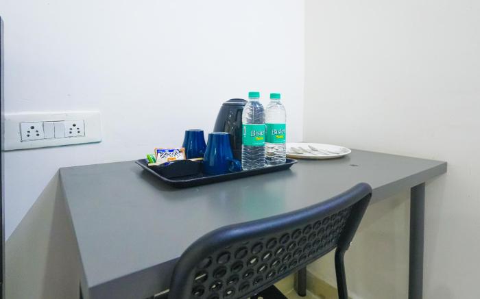 HIVEE-1  Rooms & Living non AC