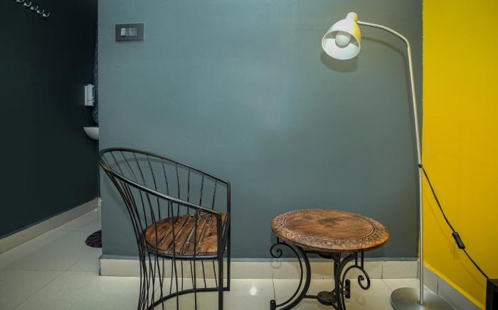 HIVEE-1  Rooms & Living non AC