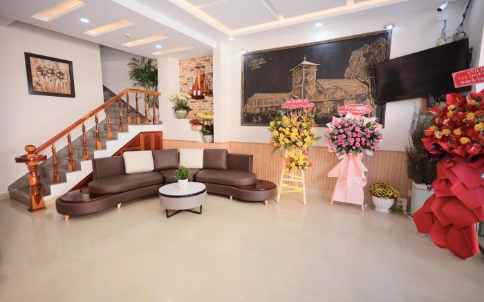 CHERRY HOTEL