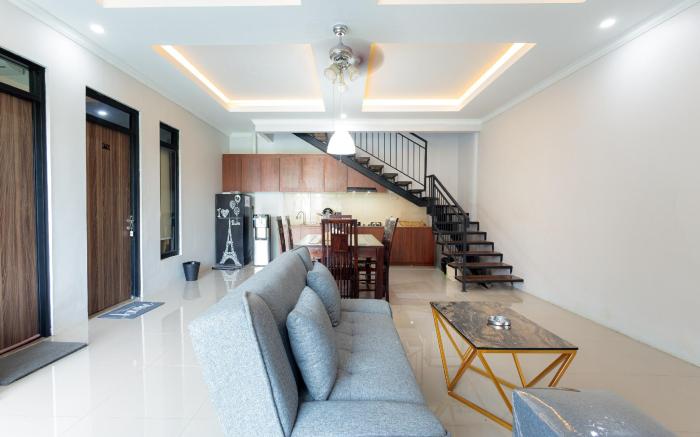 D Twinz House Syariah Redpartner
