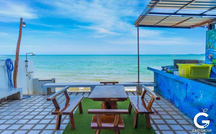 GAO XPress Beach Club at Phala