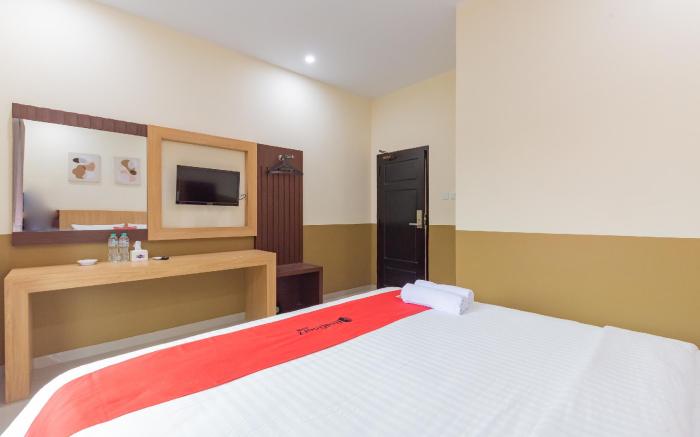 RedDoorz Plus @ La Asiana Guest house