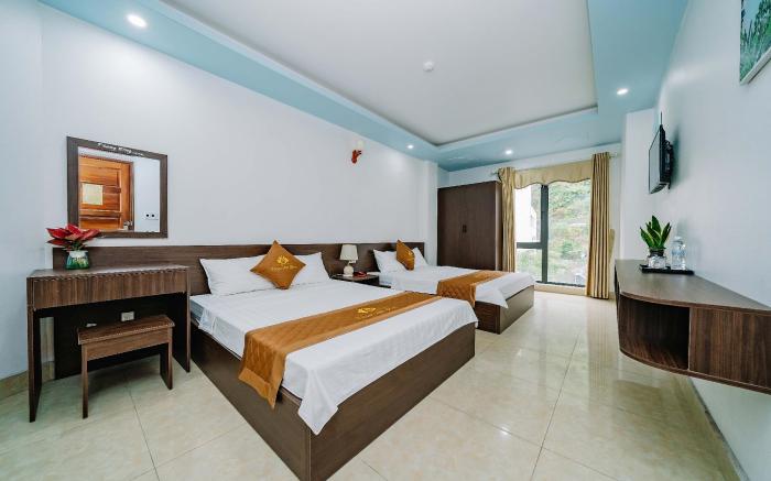 Phuong Dong Hotel