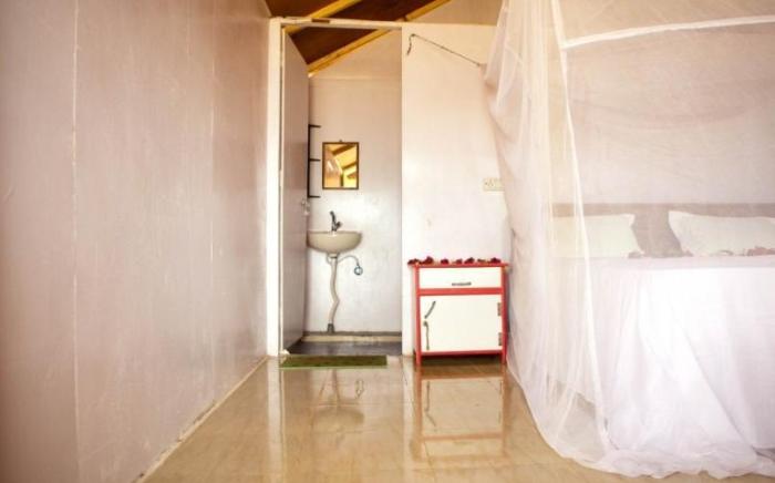 Madhu Beach Huts Agonda