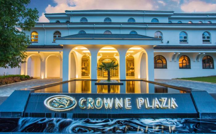 Crowne Plaza Gerrards Cross By IHG
