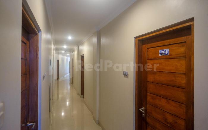 Hotel Andono near YIA Mitra RedDoorz