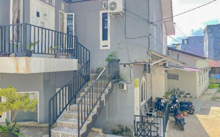 Namirah Syariah Guesthouse Balikpapan RedPartner