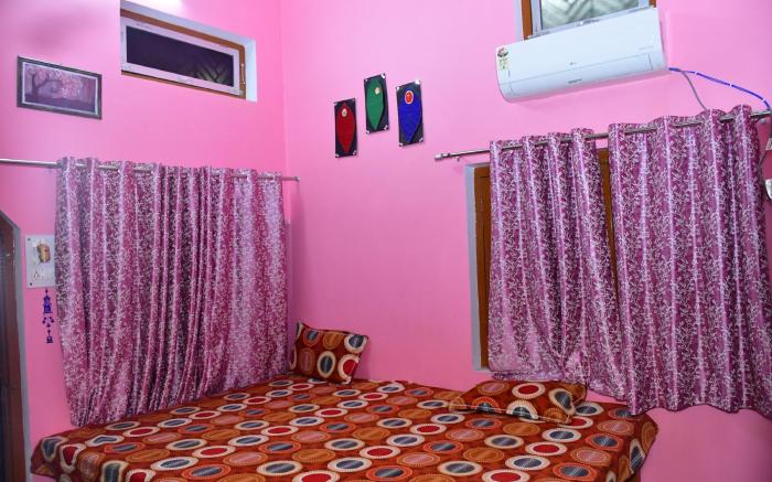 HariSuman paying guest House 