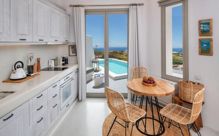 Milestone Iris Villa up to 3 guests
