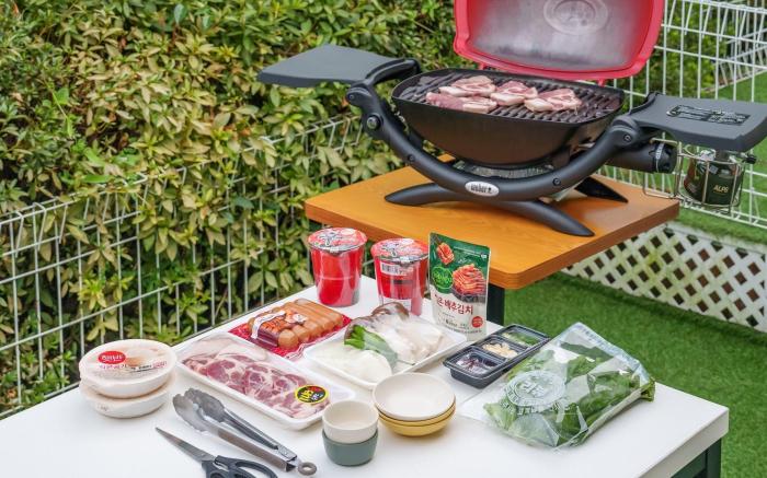 Jeju Dangdangi Dog Pension Black