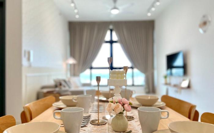 Paradigm Residence, France by Guesthouse (9pax)