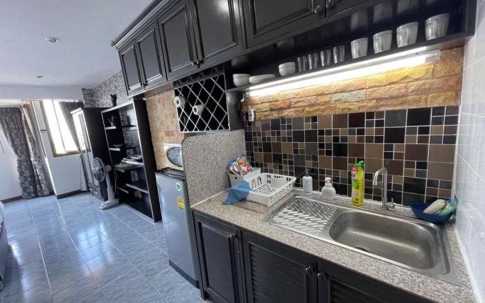 Furnished Studio Near The Beach
