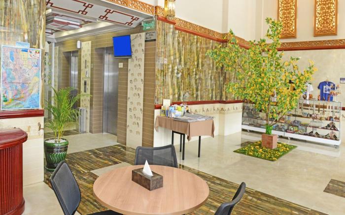 Hotel Grand United Ahlone Branch