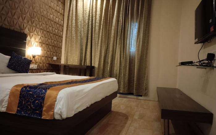 Redfox Hotel- Aminjikarai