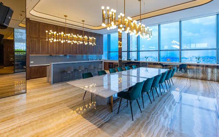 Bluesky MarQ Luxury Vacation