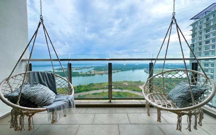 BORA, Frelories Seaview Suite by Antlerzone