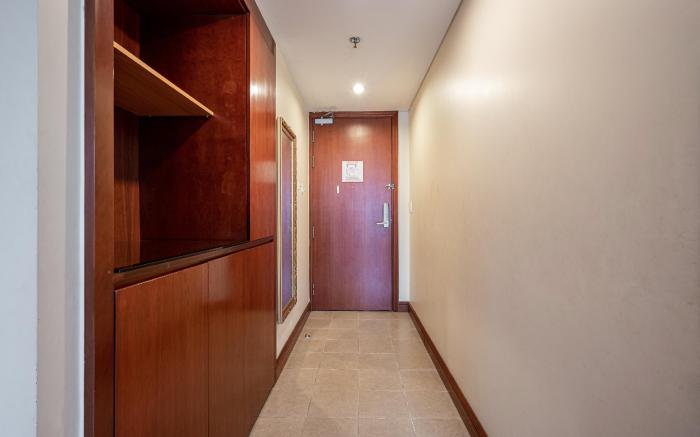 The Manor 1-bedroom in City Center