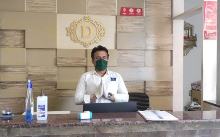 Super Hotel O Divine Residency Near Phoenix Marketcity