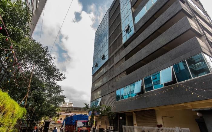 Super OYO Townhouse OAK Hotel Devanshi Inn