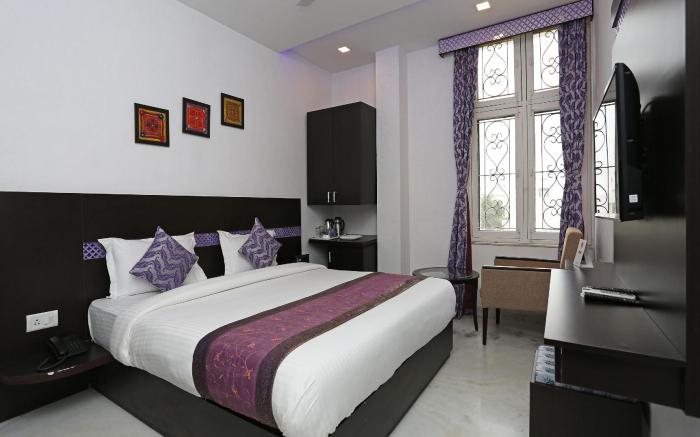 OYO 9350 Hotel Viaan