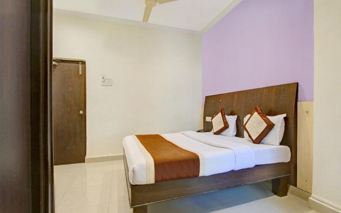 Super Collection O Alekhya Residency