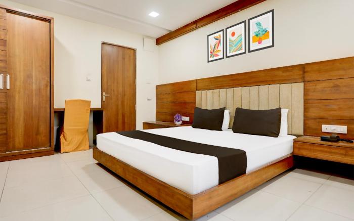 Super Townhouse Prahladnagar