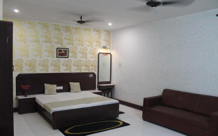 Hotel Padmini International