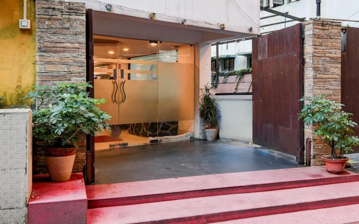 Townhouse Oak Ballygunge Formerly Hotel Lovelock