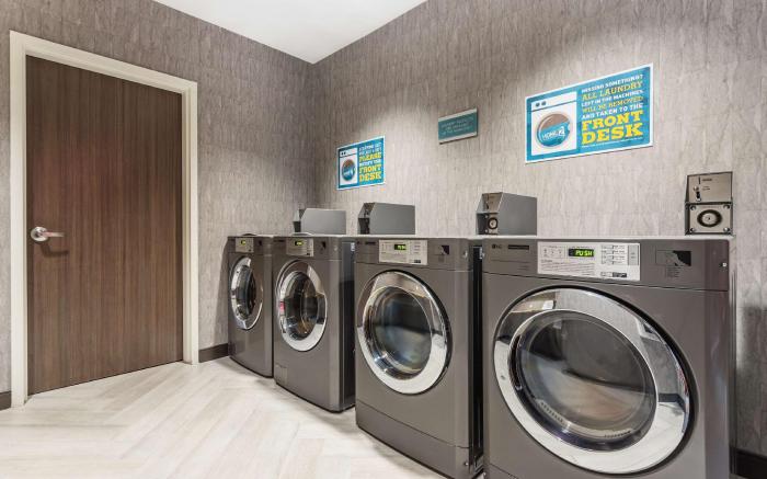 Home2 Suites by Hilton Cedar Rapids Westdale