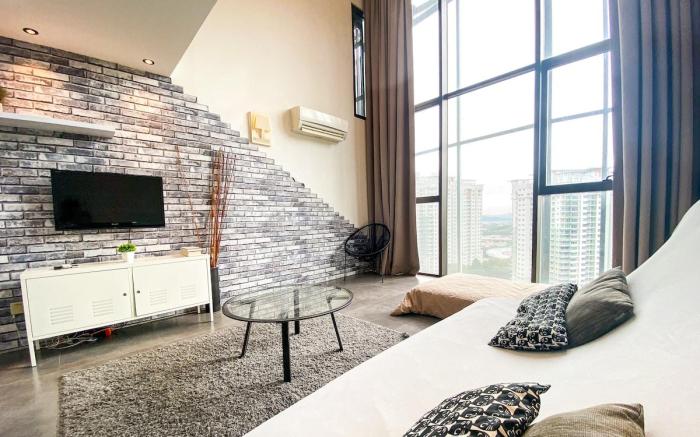 Cozy loft 6pax Near IKEA/1Utama
