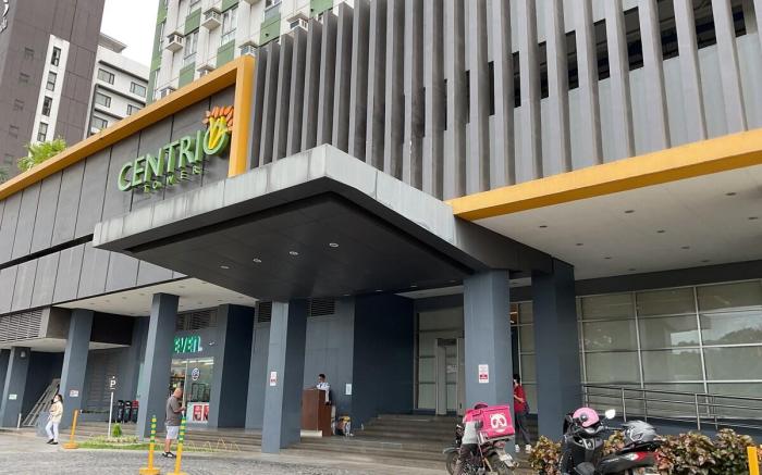 Centrio Tower City View -Netflix