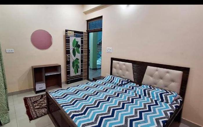 JK ROYAL PALACE AND LODGE