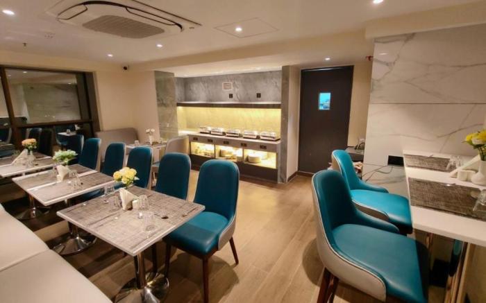 Maxxvalue Hotel MIDC