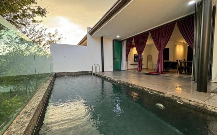 Private Pool Selangor Puchong Cyberjaya Putrajaya