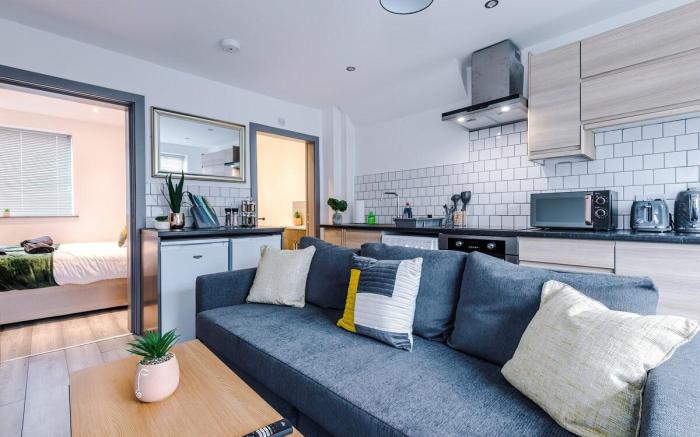 Elegant & Comfortable 1-BR Flat