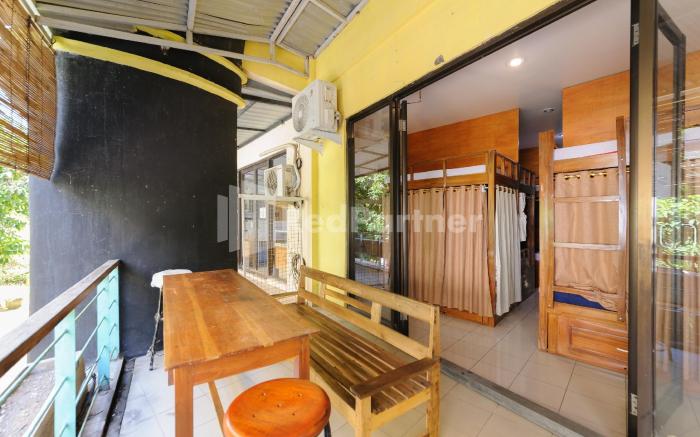 Shooting Star Hostel Kuta RedPartner (Mixed Dormitory)