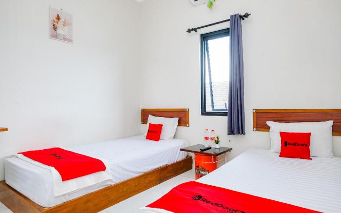 RedDoorz Syariah Near Stasiun Purwokerto