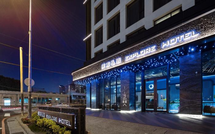 Explore Hotel