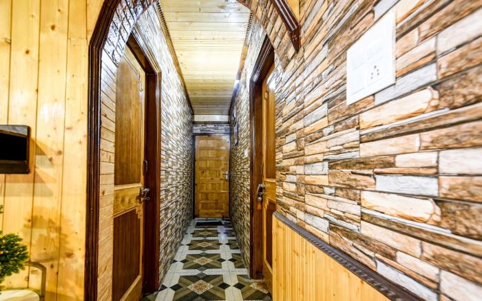 Hotel O Kanlog Near ISBT Shimla Formerly Pine View Homestay