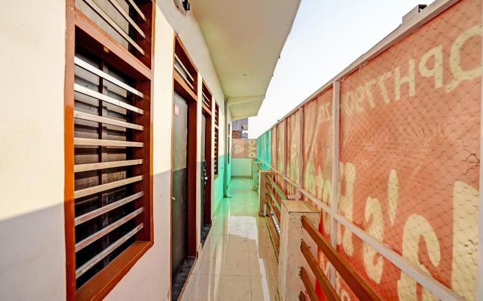 Hotel O Chawla's Hotel & Restaurant