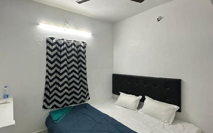 Salt life beach resort  -peace out-