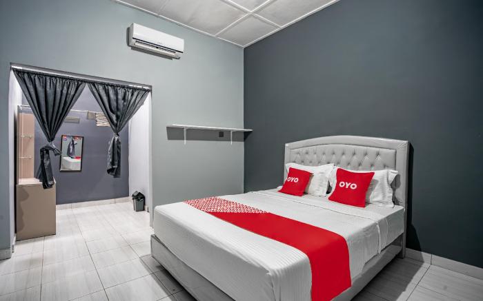 SUPER OYO Gandaria Guest House Near Masjid Raya Sumatera Barat