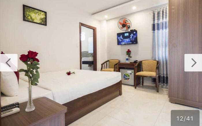 Golden House Hotel 