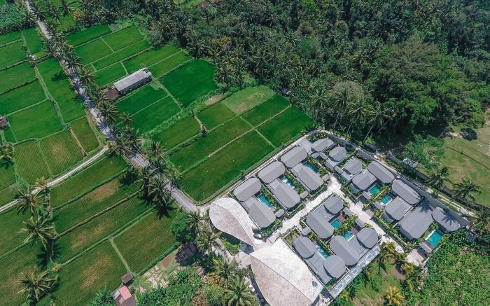 Daun Lebar Villas