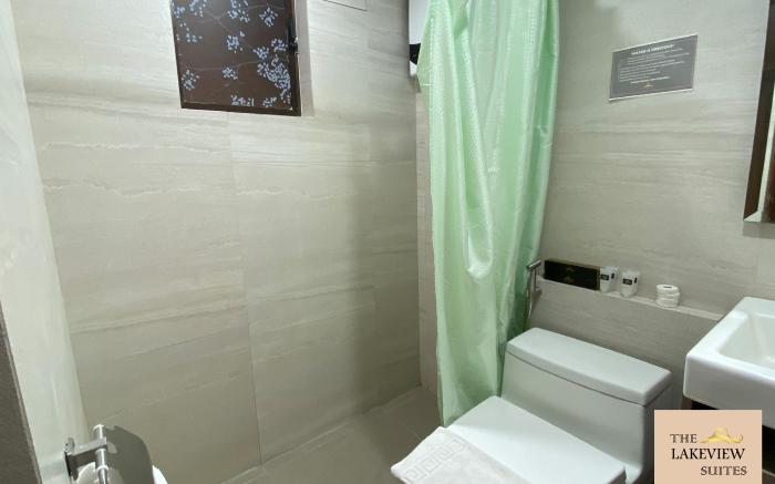 The Lakeview Suites 